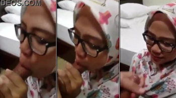 Definisi Hijab Viral Latest Trending Peliku Bergejolak Saat Menyentuh Behel Adik Imut Ini Top New Wikwik Brutal